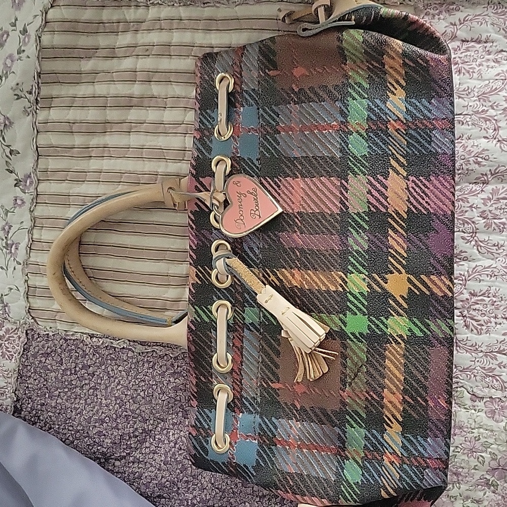 Dooney & Bourke purse